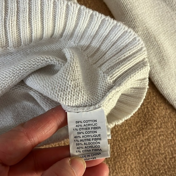 Children’s Place 1989 fox sweater - Picture 5 of 7